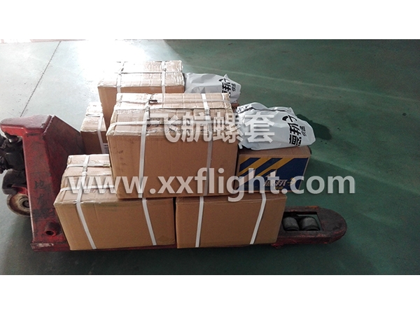 哈爾濱重型機(jī)客戶M16螺套1.8萬件